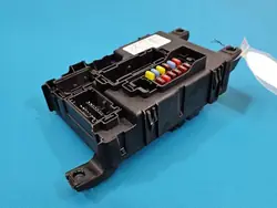 Zekeringkast Fiat Grande Punto OEM 00517986150