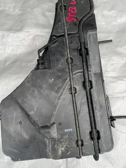 Alfa Romeo Stelvio OEM FIA8576 spolarbehållare