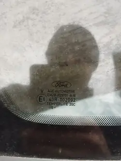 FORD S-MAX 2019 Rechte Heck-Karosserieglas OEM EM2B-R29701-A