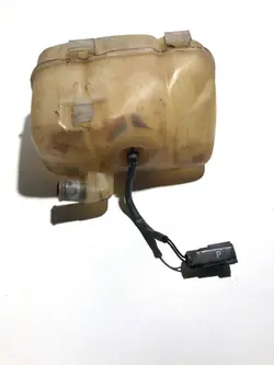 Volvo OE 8683456 Réservoir de liquide de refroidissement