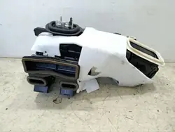 Mercedes-Benz Blästerhus OEM A2968304700 Begagnad