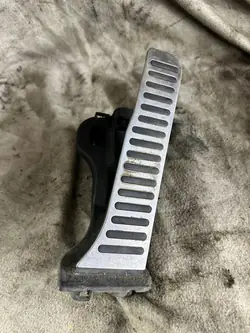 AUDI R8 4.2 V8 Kaasupotentiometri OEM 1K1723503N