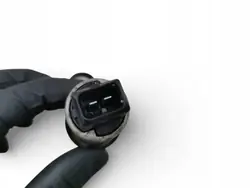 Válvula reguladora pressão óleo OEM 7555201 BMW