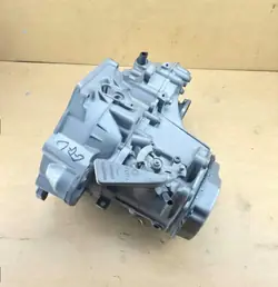 Volkswagen OE GGV Cambio manuale usato