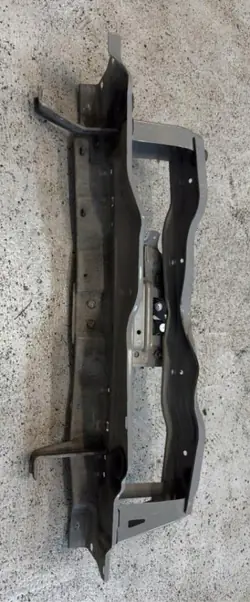 Renfort de pare-chocs avant OEM JKM17286 pour Nissan NV200
