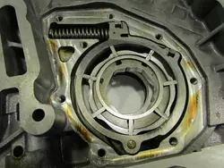 Pompe à huile OEM 55562788 pour Opel Astra J 1.4T