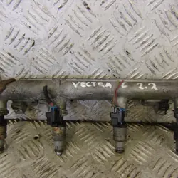 Fuel Injectors Set Opel Vectra C 12564446