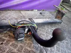 Dragkrok OEM Zawada-332893- Toyota Corolla E12