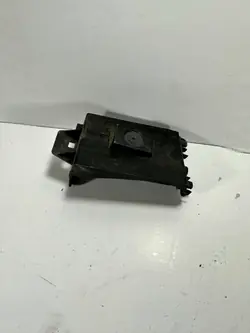 Suporte de para-choque traseiro esquerdo Grand Scenic IV 850478206R