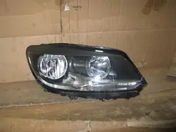 Oikea Ajovalaisin VW Touran 2010-2015