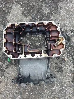 Oljepanna VW Audi A4 A6 2.4 2.8 V6 OEM 078103603AM