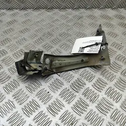 Support d'aile avant droit VW PASSAT B8 3G0821142