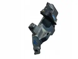 Suporte de montagem de para-lama direito Renault Kangoo II 2007-2013 OEM 8200381902