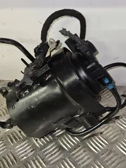 Boîtier filtre à carburant Opel Astra H 2006 OEM 13126492
