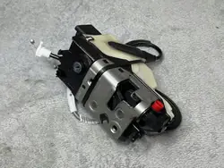 Bakdörrslås höger sida Citroen C4 II 9138AH