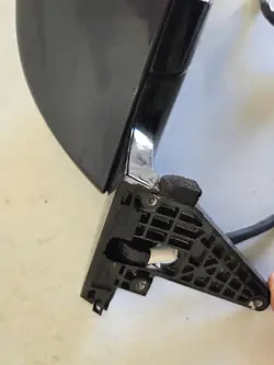 Tesla X rechter Spiegel OEM 1035183-01-K 13-polig