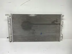 Condenseur OEM CHŁOD SPOR IV pour Kia Sportage IV 1.6