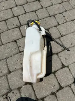 Coolant Reservoir Jeep Wrangler JK 3.6