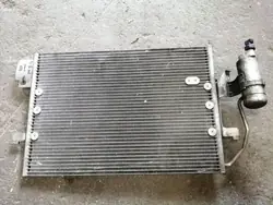 Condensador ar condicionado Mercedes-Benz OE A1688300858 - Usado