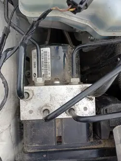 BMW ABS-pump OEM MM-2302-26 för 1-serie E81