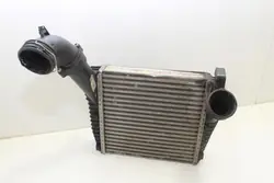 OEM 363000975 Intercooler för VW Touareg 3.0 TDI