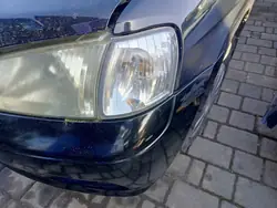 Mazda Demio 5D Lift Rechter Frontscheinwerfer mit Blinker