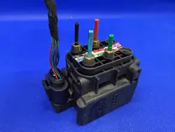 Jousitusventtiili OEM 4H0616013B Audi A6/A7:lle
