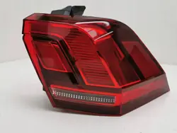 Luz trasera derecha Volkswagen Tiguan 2020 OEM 5NA945096D