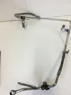 Tubo de Óleo Turbo AUDI A4 B6 B7 1.8T 06B145771N