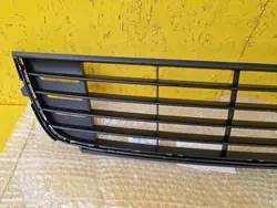 VW Touran II Stoßstangenmittelgitter 10- 1T0853677D