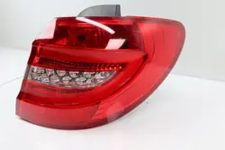 Luz trasera derecha Mercedes Clase A W246 OEM 2468200664