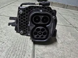 Prise de charge OEM 12E915561 pour SEAT Mii VW Up