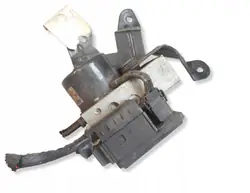 Pompe ABS Ford OEM 98FB2M110BB - État d'occasion