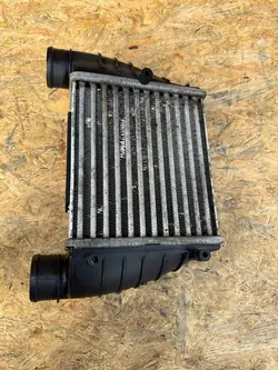 Intercooler Seat Exeo 2.0 TDI