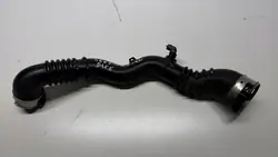 Intercooler-ilmaputki OEM 28260-2U000 Kia Ceedille