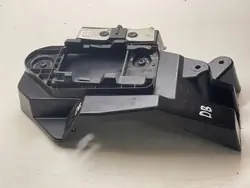 Support Espace Mort Gauche Range Rover L560 OE