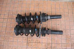Etujousi OEM 2121 VW Fox 1.2:lle - Käytetty
