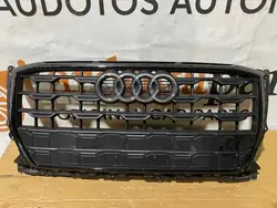 Grade de Ventilação Frontal Audi Q2 - 81A853651H