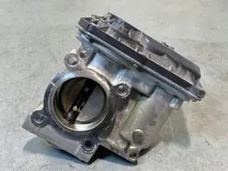 Suzuki Vitara Elektroninen kaasutinrunkki OEM 19801C10