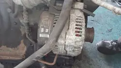 Opel Vectra Alternator 1999 2.0L 0123500008