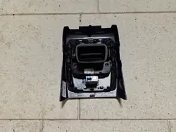 OEM 6806816 Ilmaventtiili USB-konsolipelti BMW i4 G26