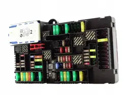 Module de boîte à fusibles BMW 5 G30 G31 6837090
