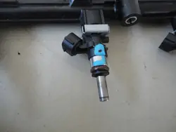 Injecteur de carburant Audi A1 VW Polo Ibiza 1.8 TFSI OEM