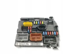 Módulo BSI Peugeot Caja de Fusibles OEM 9667199680 R08