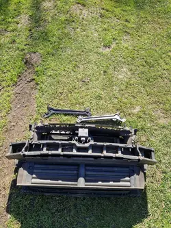 Conjunto Frontal Skoda Superb 3 TDI DSG OEM 3V0805588D