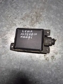 Módulo BSM/BLIS izquierdo OEM 5Q0907685B Skoda Superb B8