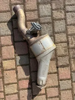 Audi Katalysaattori OEM 8W0254400F A4 A5:lle