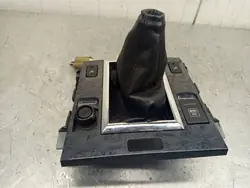 Suzuki vaihteenvalitsimen runko OEM 7583065J10