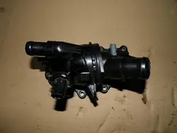 Carcasa de termostato Renault 110609301R