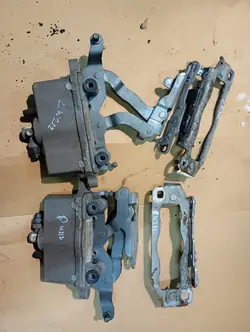 Charnières Pyrotechniques Mercedes W212 OEM a2129067801 a2129067701
